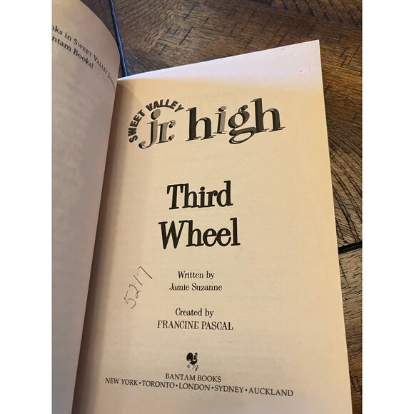 Sweet Valley Jr. High Book Lot of 3, Third Wheel, Three Days, One 2 Many,Vintage - Picture 9 of 10